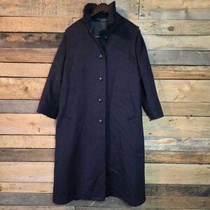 Schneiders Swing Style 3/4 Sleeve Virgin Wool Blend Coat w/Stand Collar in Navy.